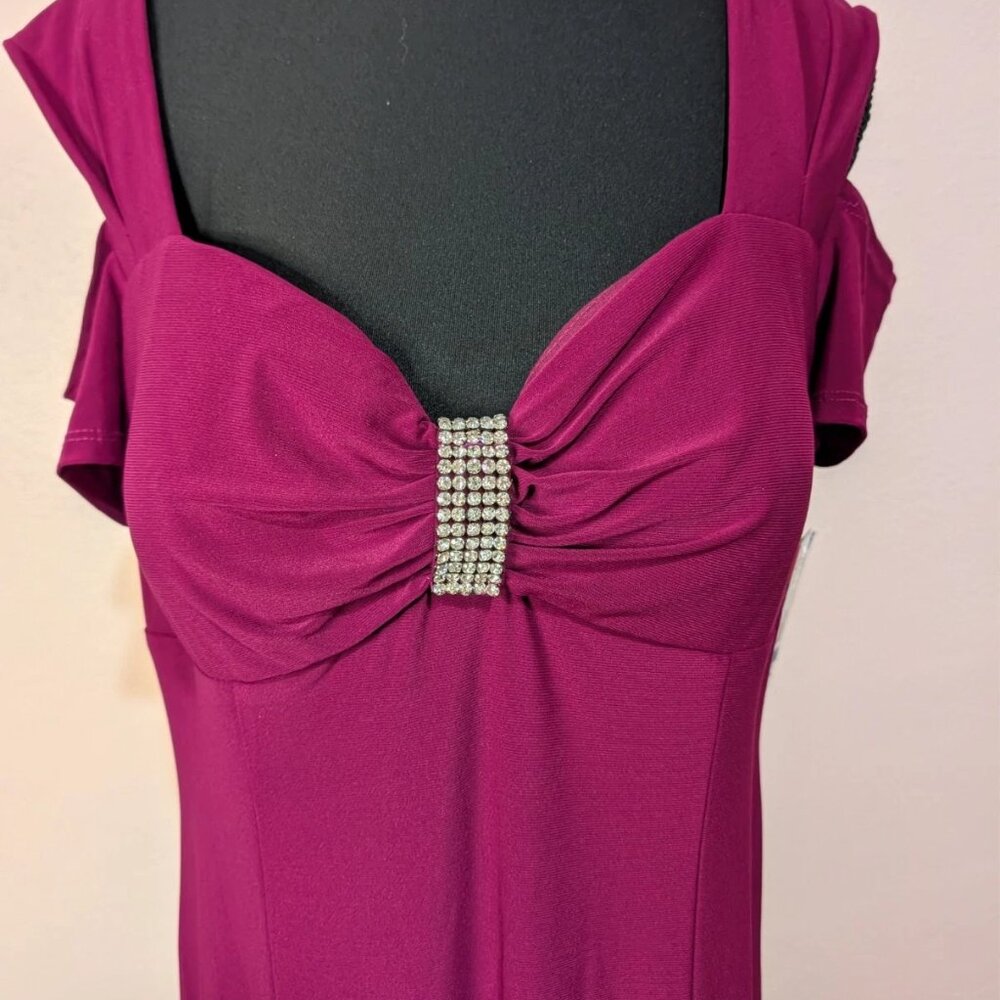 Evening Gown Magenta Berry Sweetheart Neckline Cold Shoulder Embellished Size 16 - Picture 6 of 14